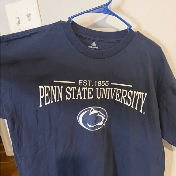Navy Blue Penn State University T-Shirt - Picture 2 of 5